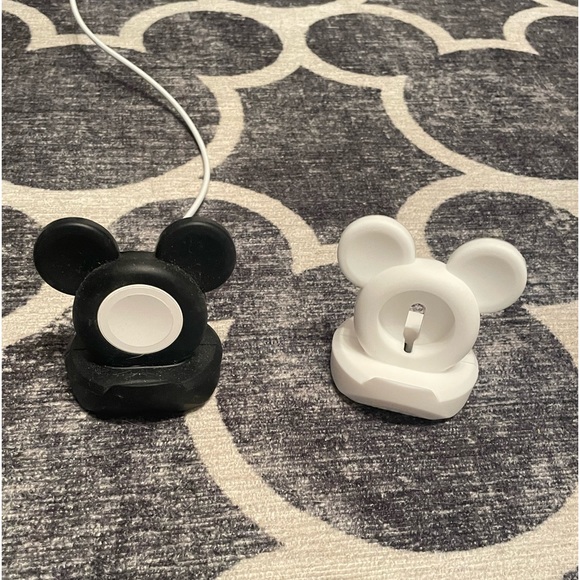 2/$10 Apple Watch iwatch Silicone Docking Station Stand Disney theme Mickey - Picture 2 of 9